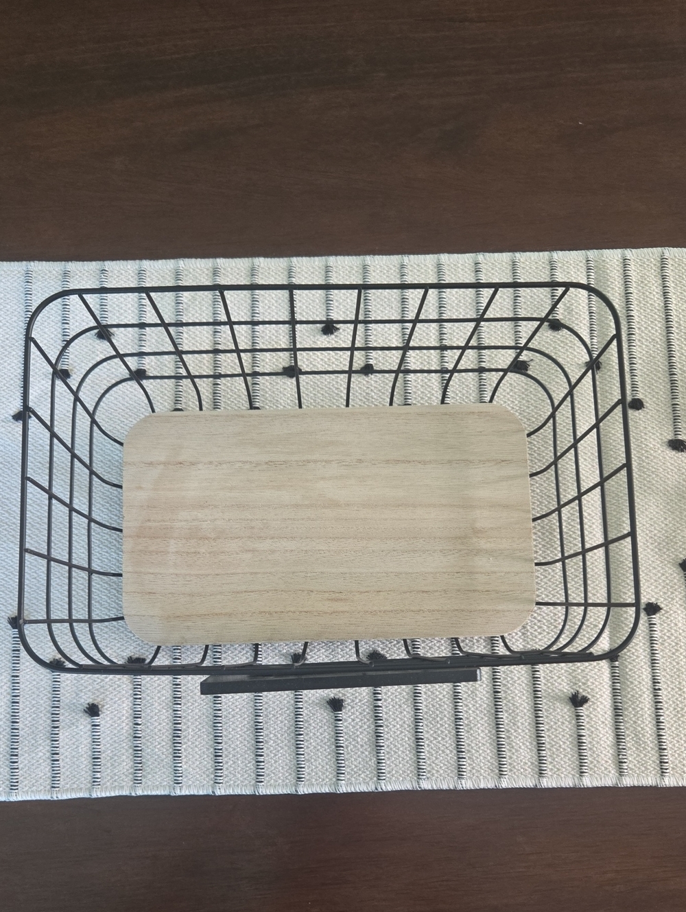 Lost Socks Metal Basket - Picture 4 of 7